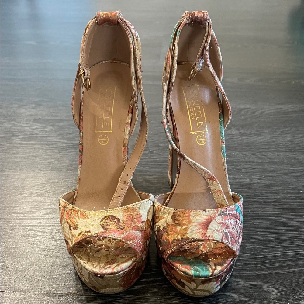 Elegant Floral Platform Sandals (5 inches)